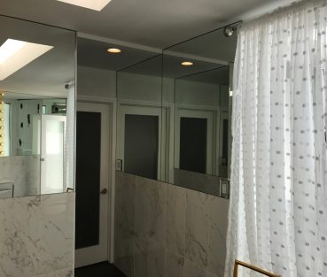 Mirrors & Shelving (Gallery)